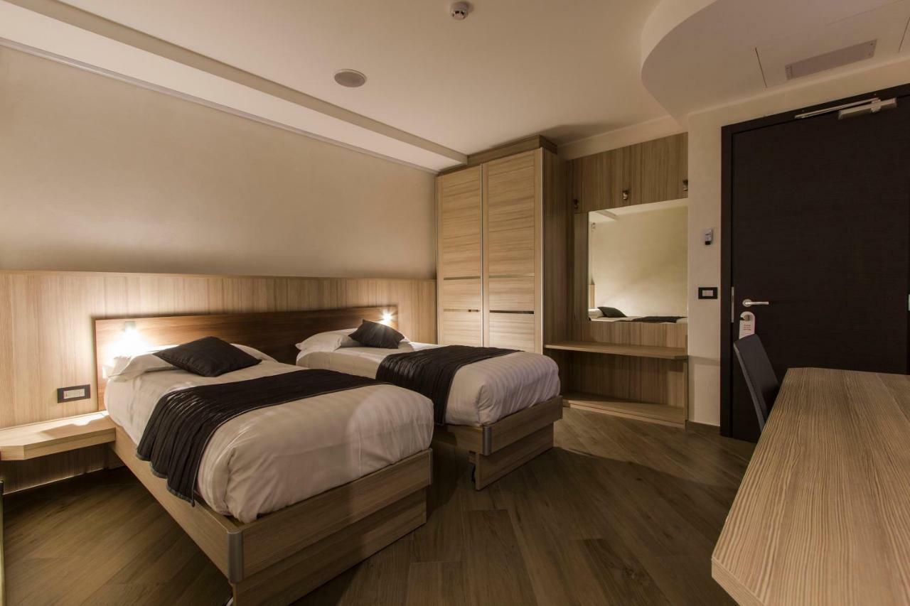 Mito Hotel Chatillon Exterior photo
